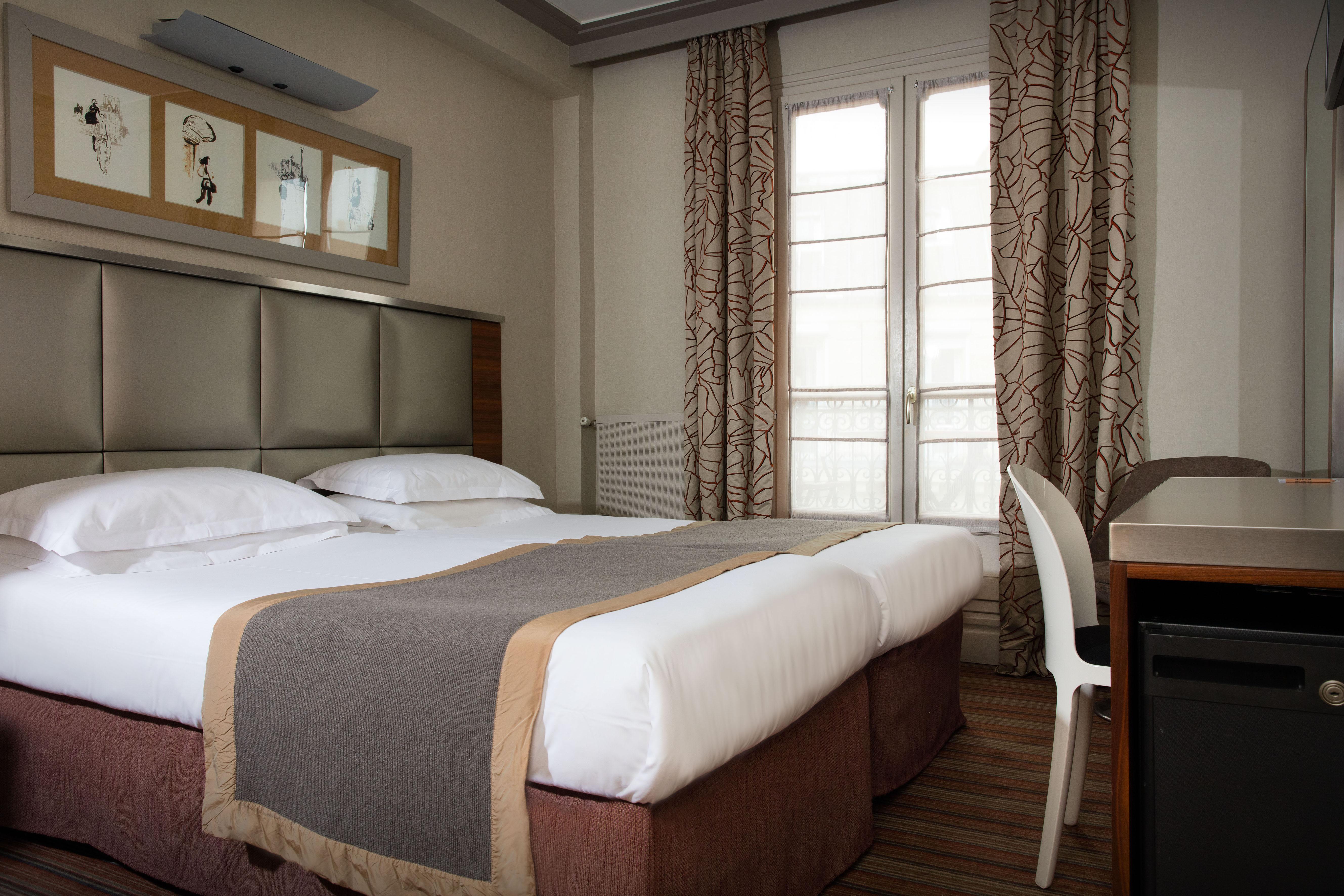 Hotel Berne Opera 3*