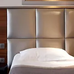 Hotel Berne Opera 3*