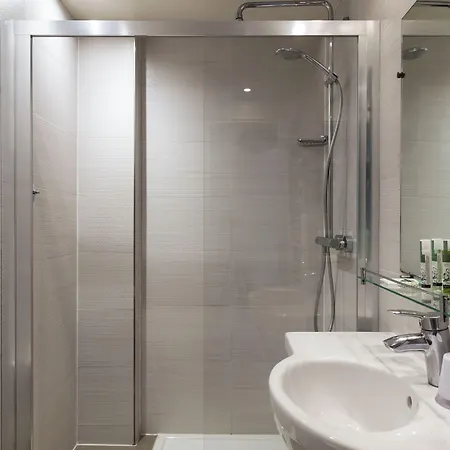 Berne Opera Hotel 3*